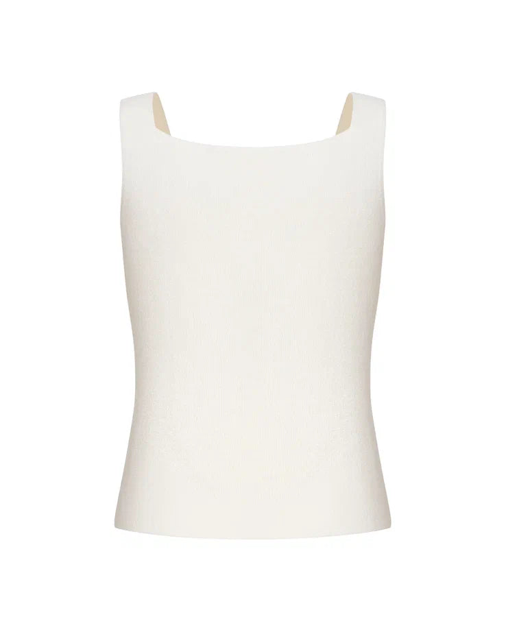 MOLLY top, milk