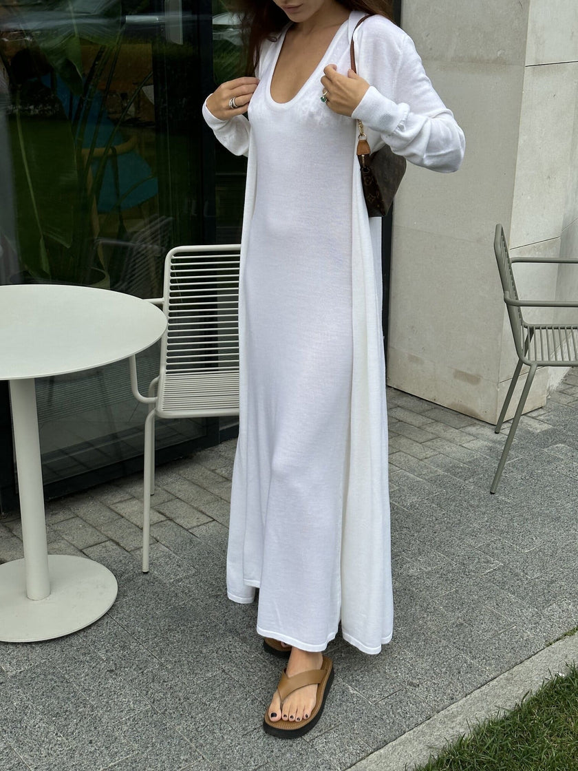 STORY cardigan, milk