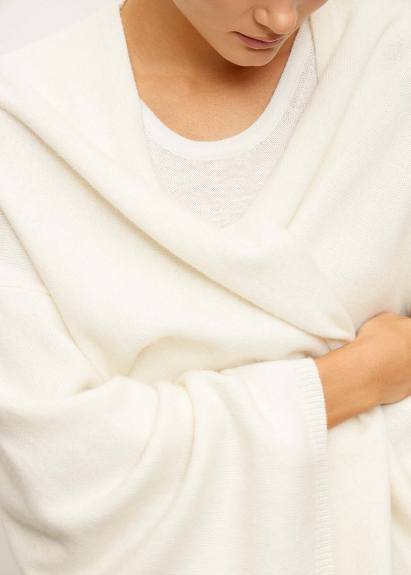 AMARA knitted coat, milk