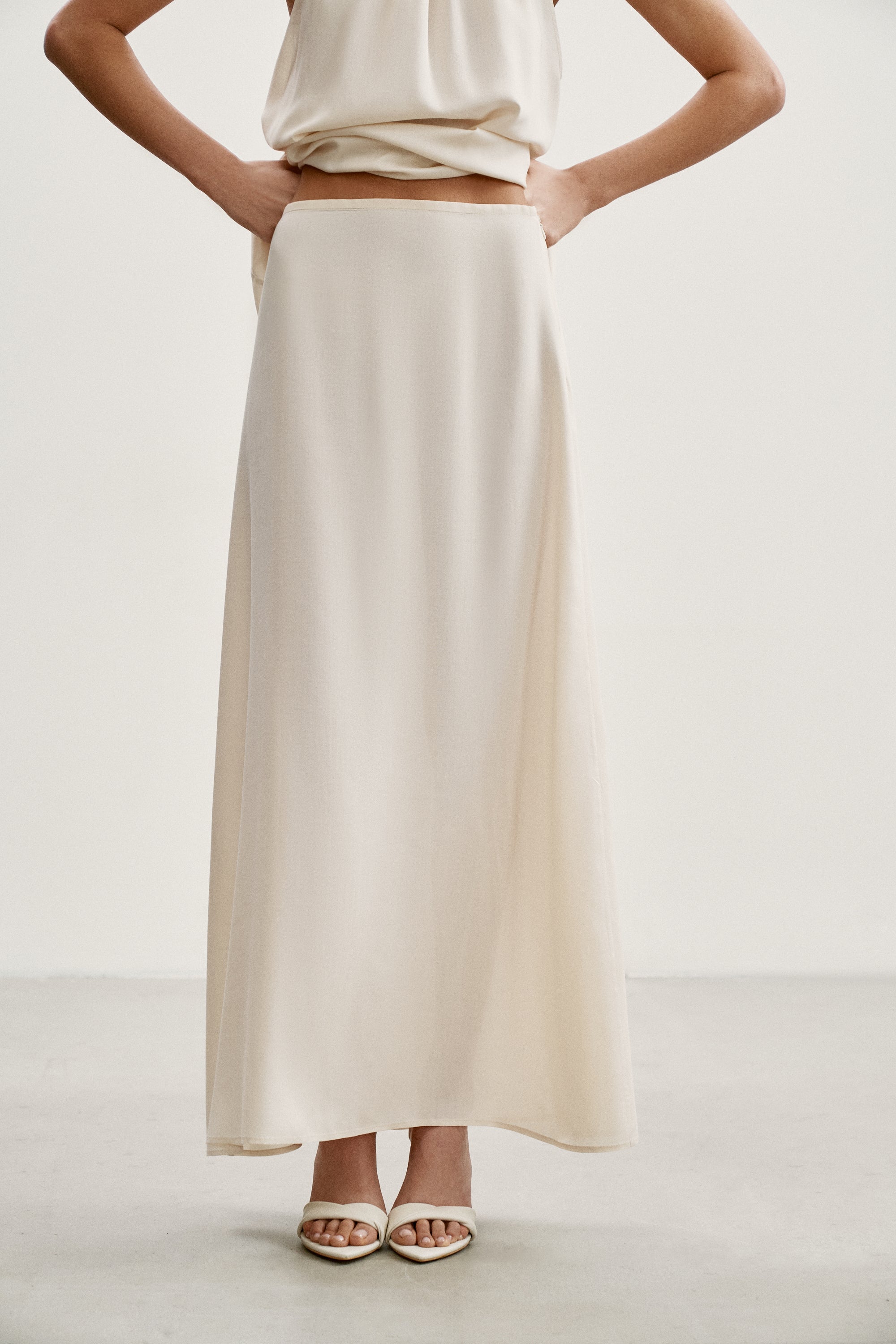 MAISA set, light beige