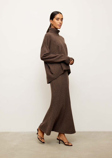 TATUM cashmere godet skirt, chocolate