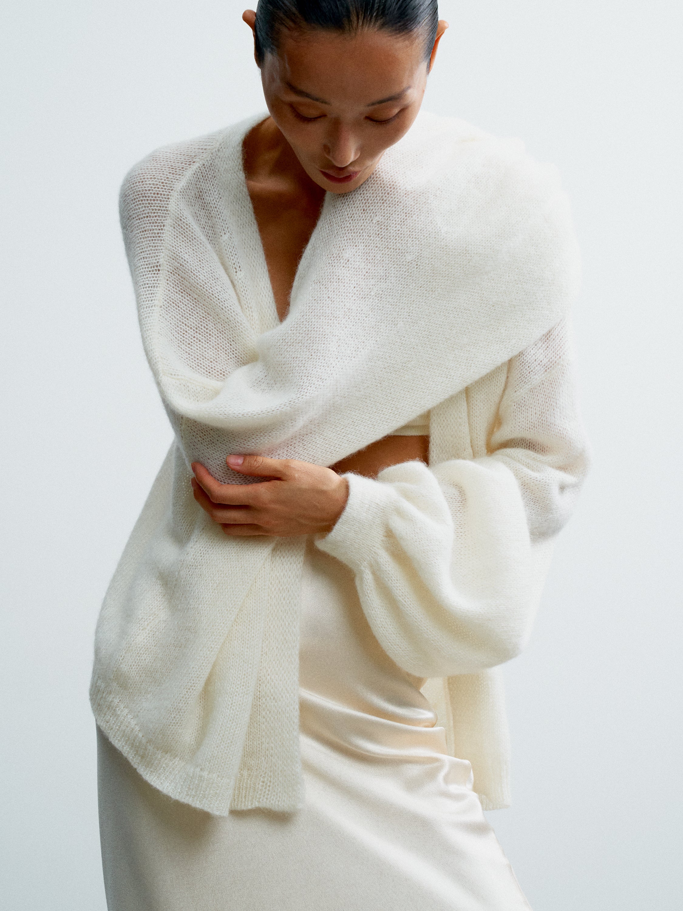 DIORA cardigan, milk