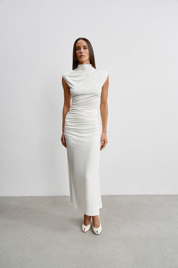 NAOMI ruched top with collar, milk