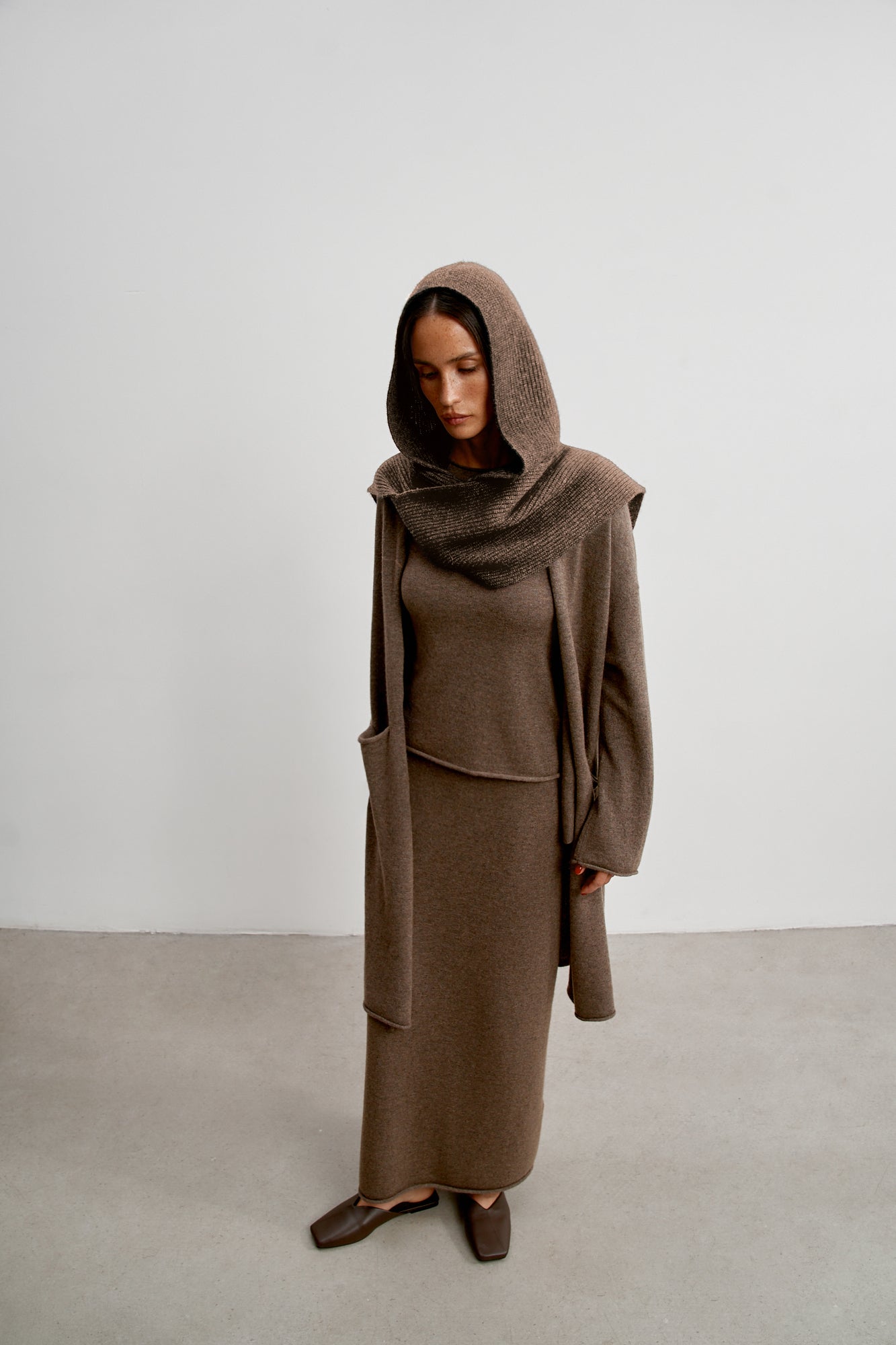 ISABEL capor, chocolate