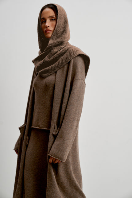 ISABEL capor, chocolate