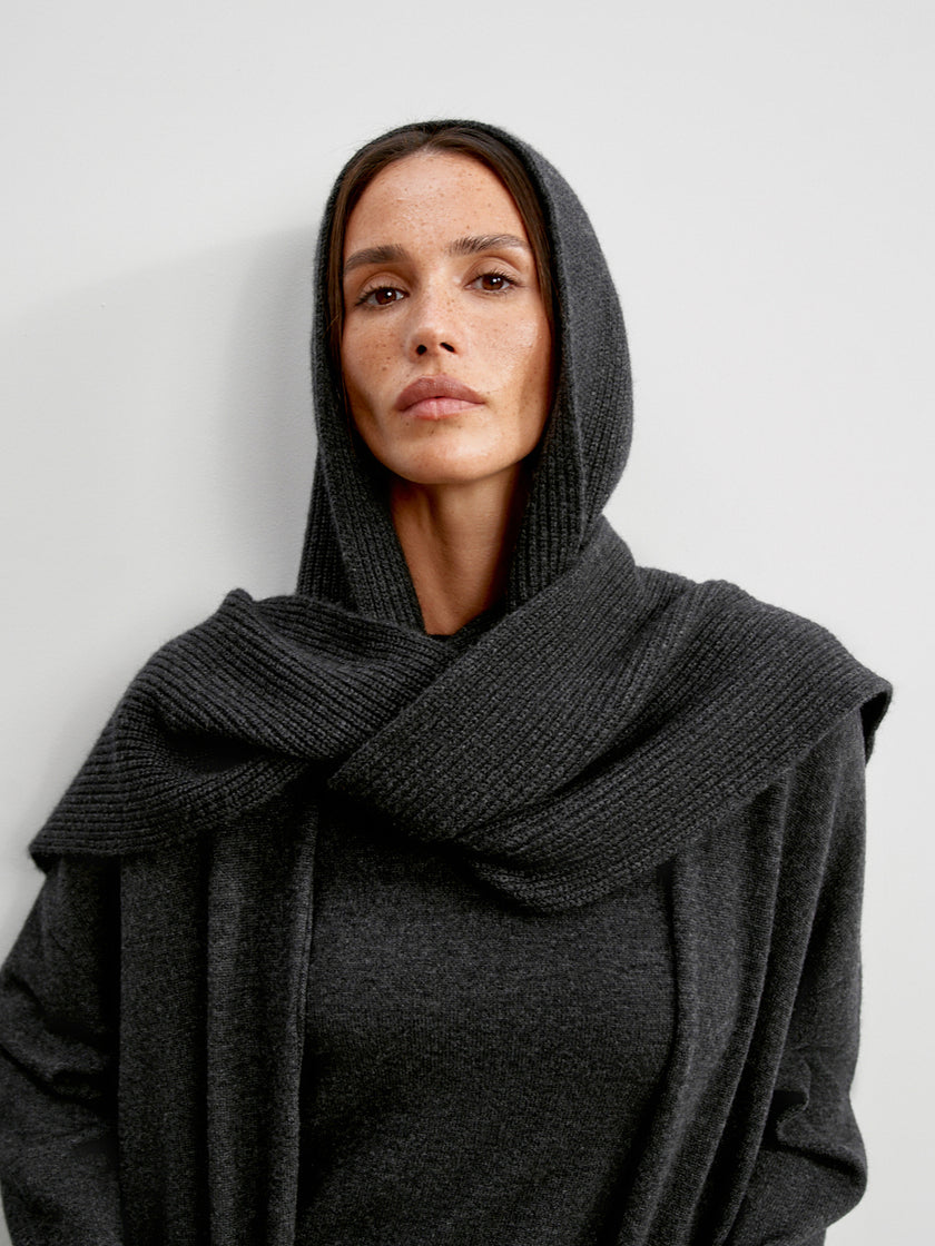 ISABEL capor, anthracite