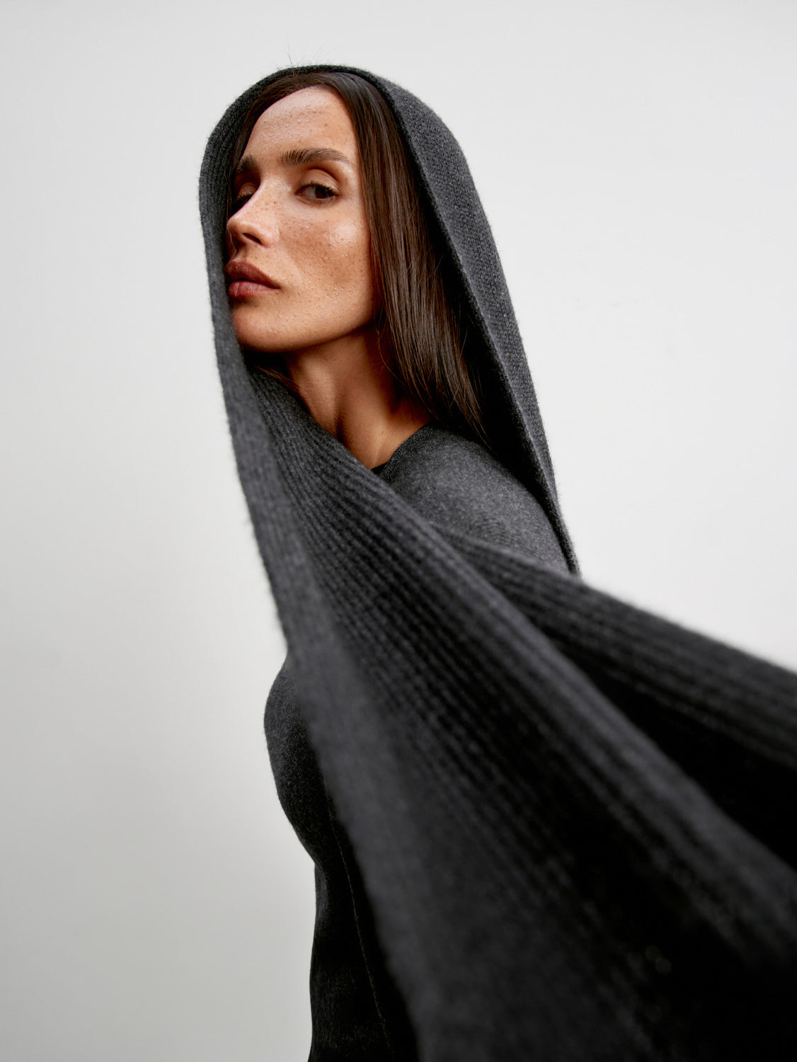 ISABEL capor, anthracite