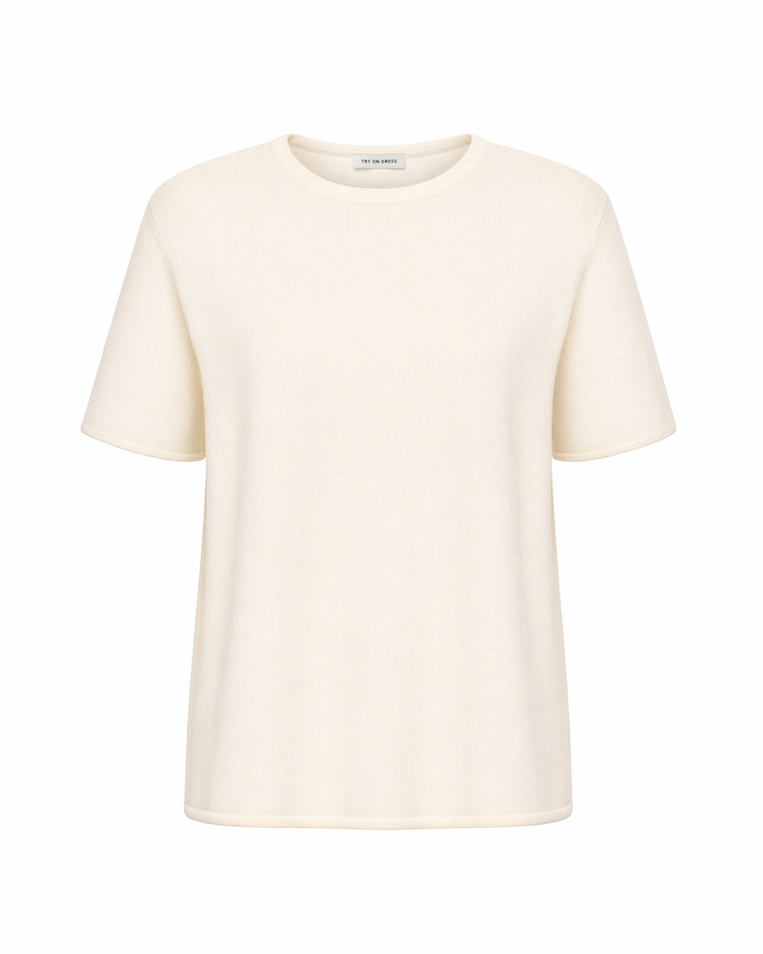 ESSENTIAL sweater, milk
