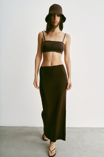 BALI ribbed knit skirt with slit, chocolate