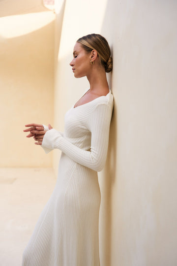 NORA wide-rib dress with flared cuffs, ivory