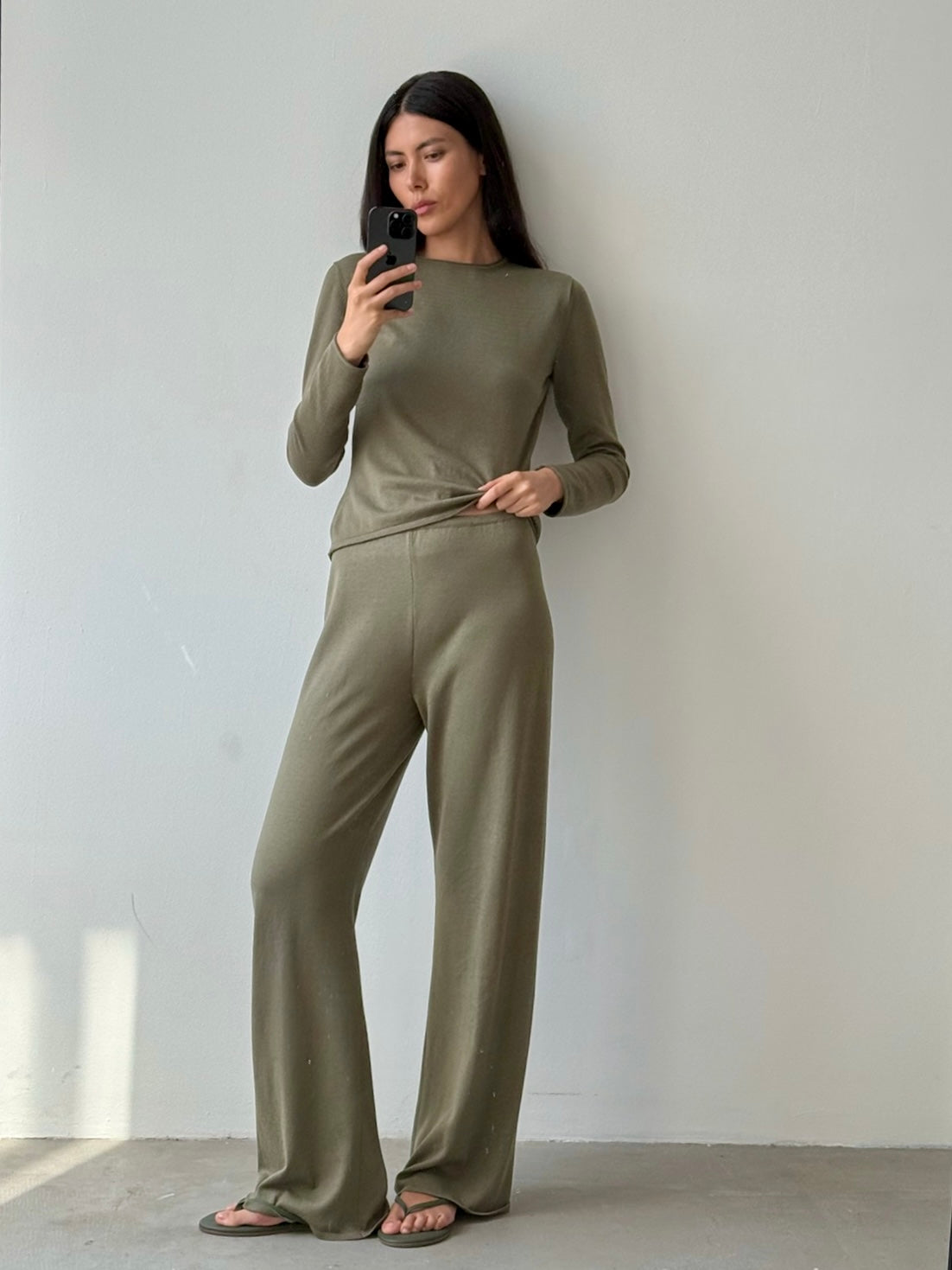 NARINA fluid knit pants, khaki