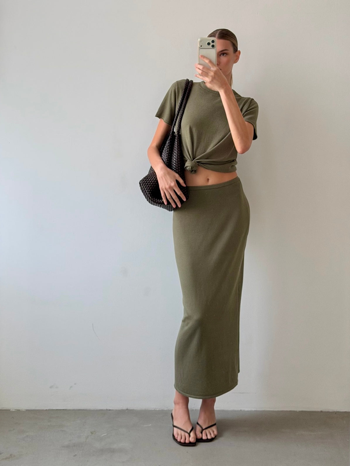 NARINA fluid knit skirt, khaki