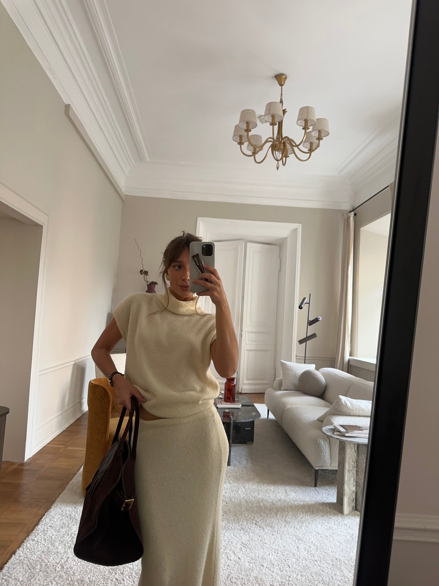 MIU top, milk