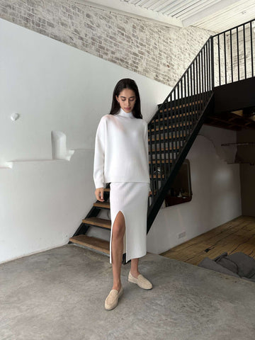 MILANO skirt with above-knee slit, milk