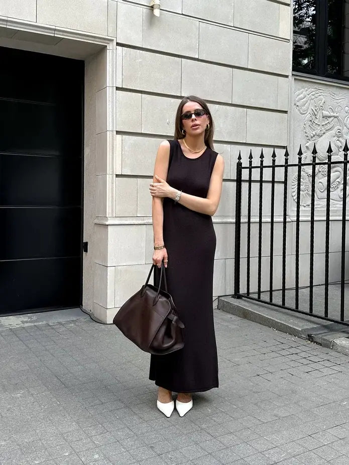 NARINA round neck dress, dark chocolate