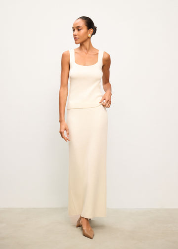 MOLLY top with square neckline in merino wool, milk