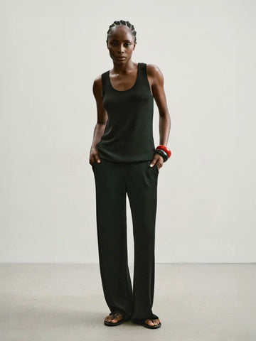 ESSENTIAL basic top, black