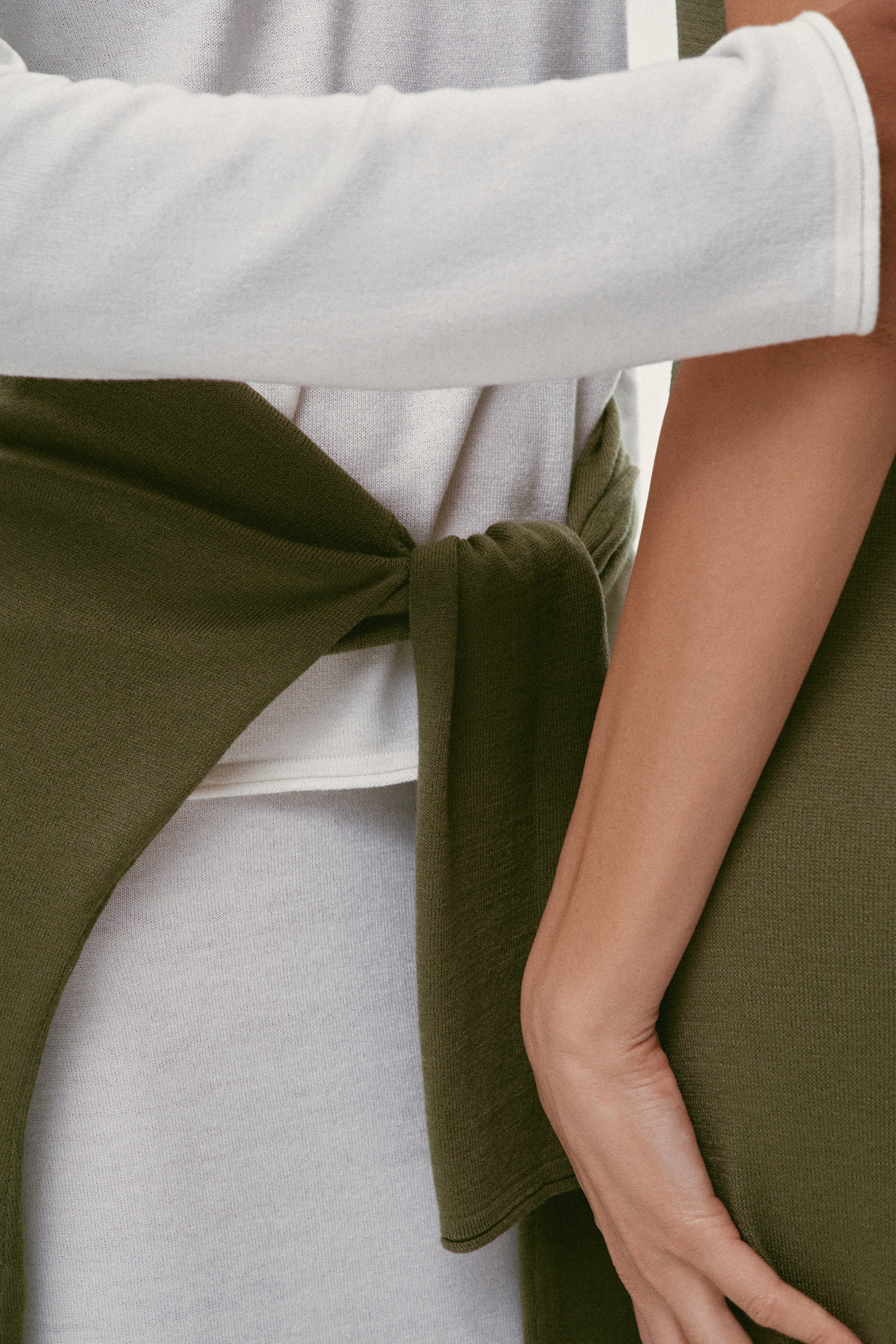 NARINA basic long sleeve top, ivory