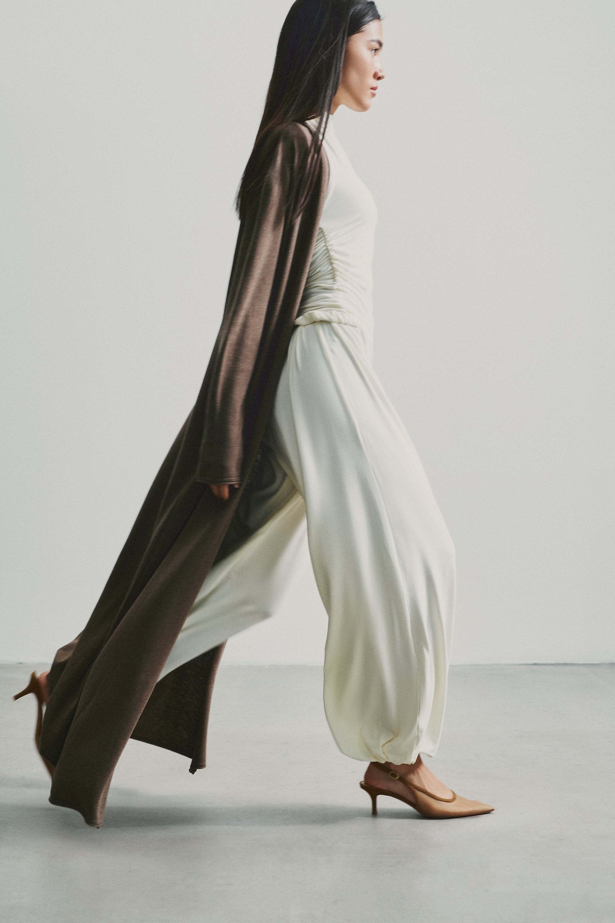 EDGI heels, beige