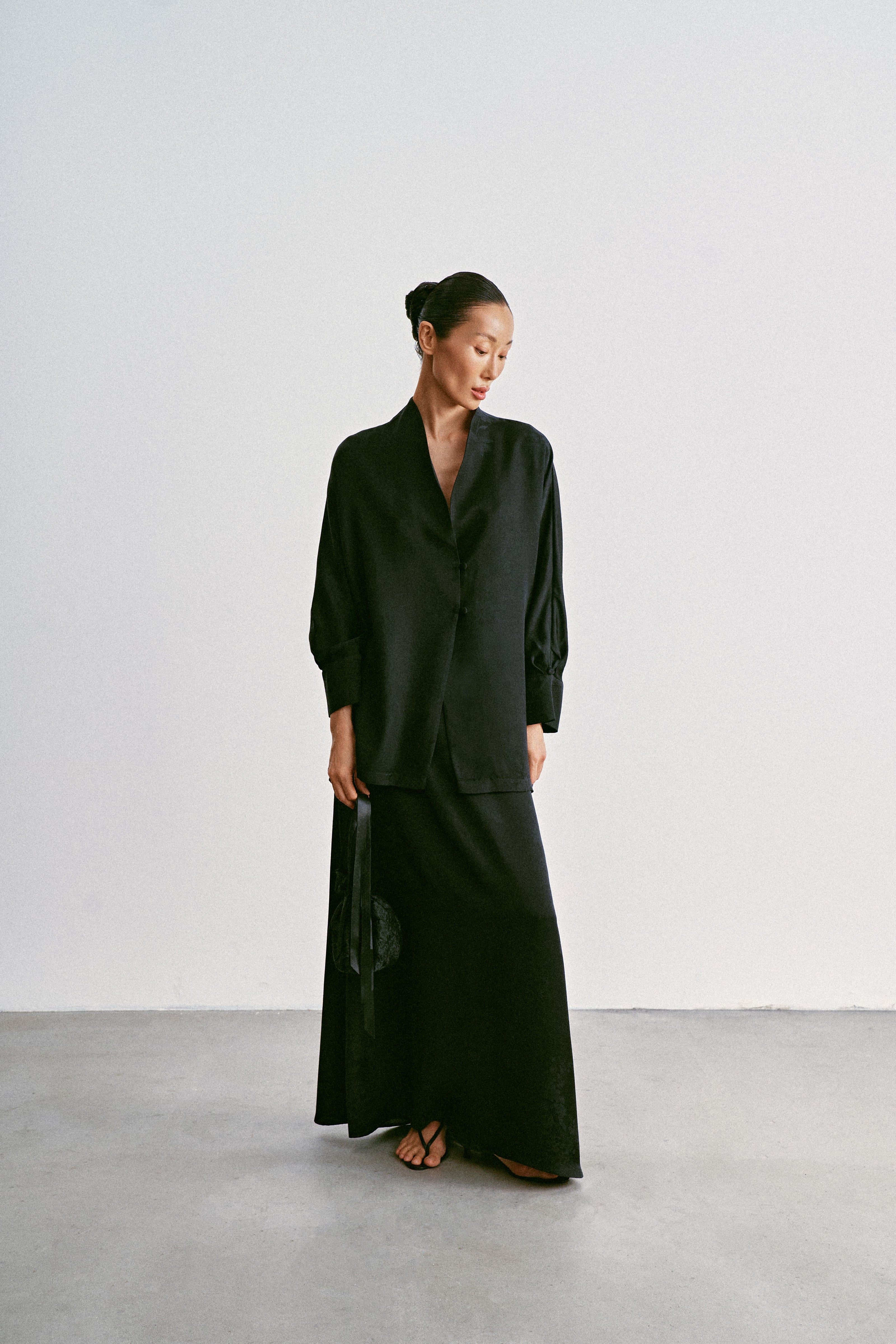 TAMUNA fluid drape skirt, black
