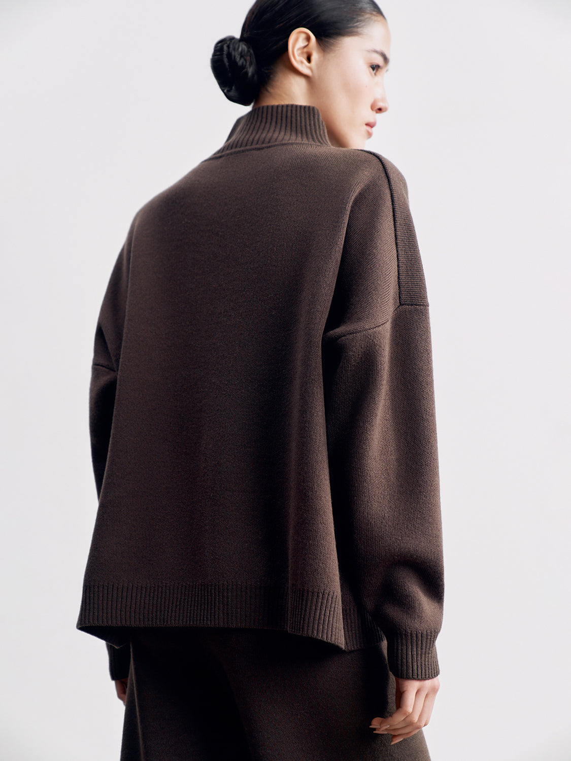 WEEKEND sweater, chocolate