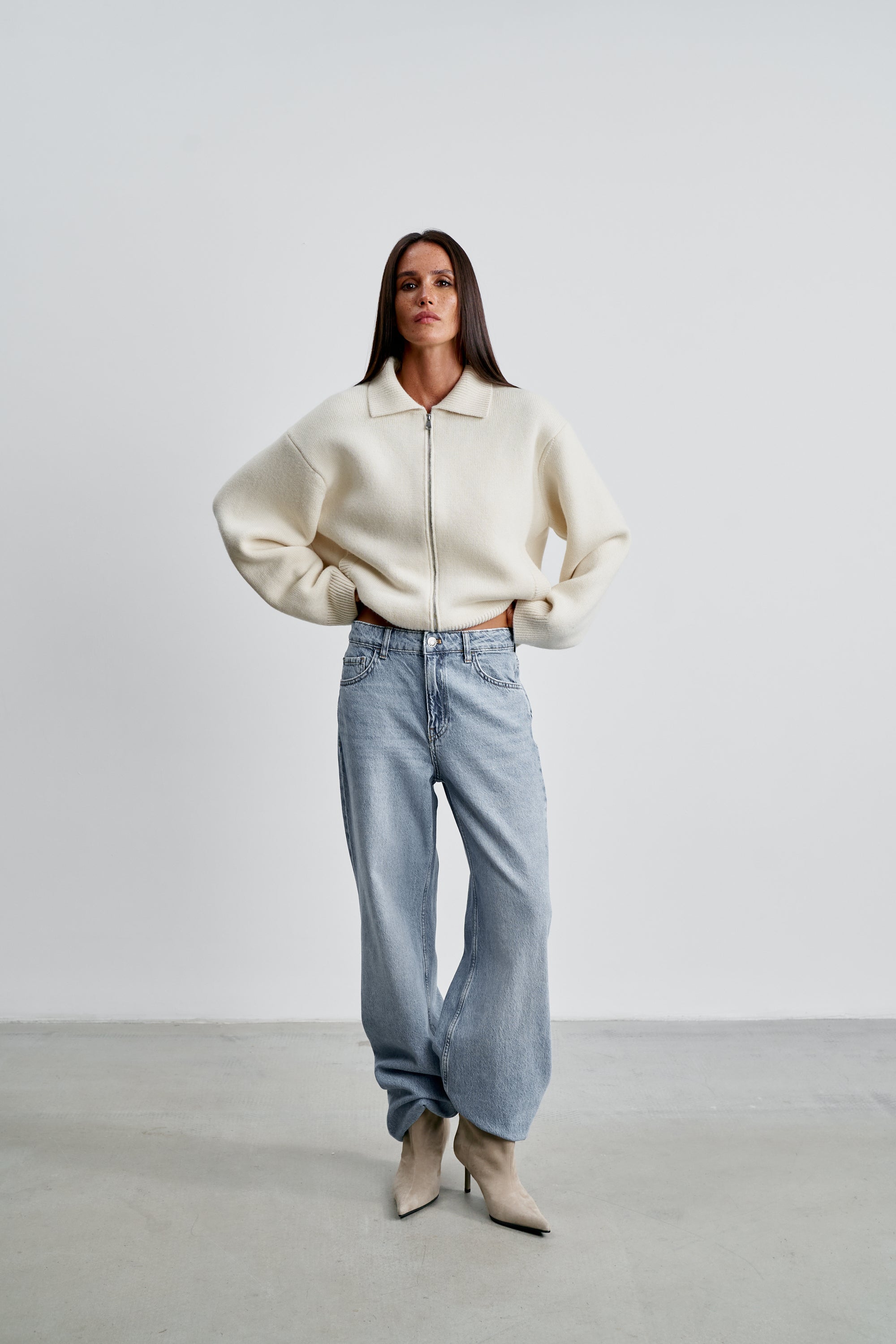 DEEMA bomber jacket, milk