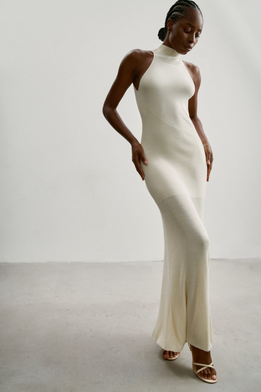 ESSENTIAL open-back dress, milk