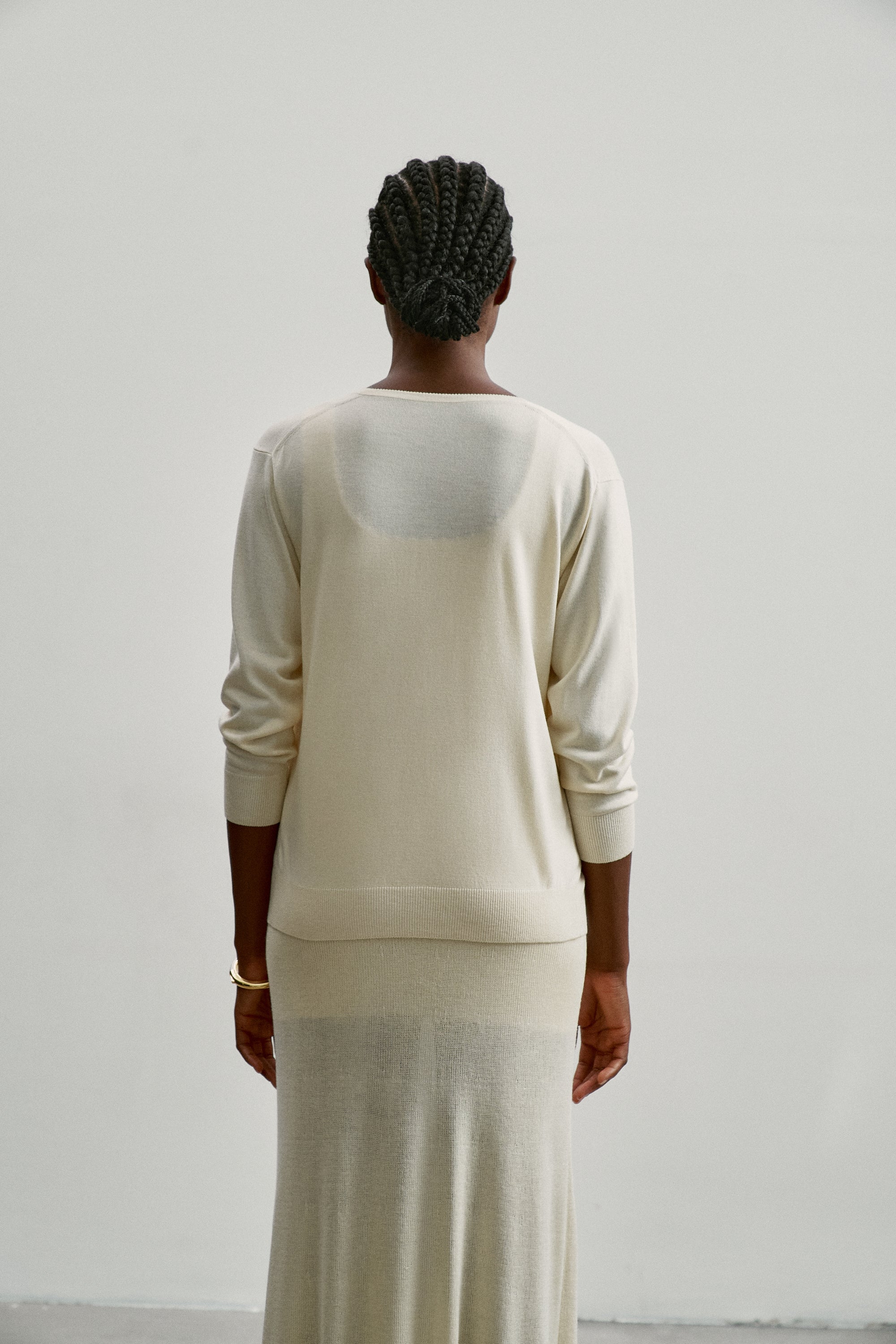ESSENTIAL cardigan, milk