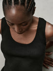 ESSENTIAL top, black