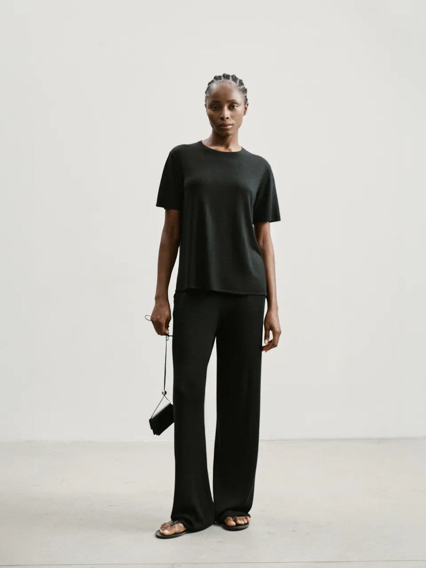 ESSENTIAL sweater, black