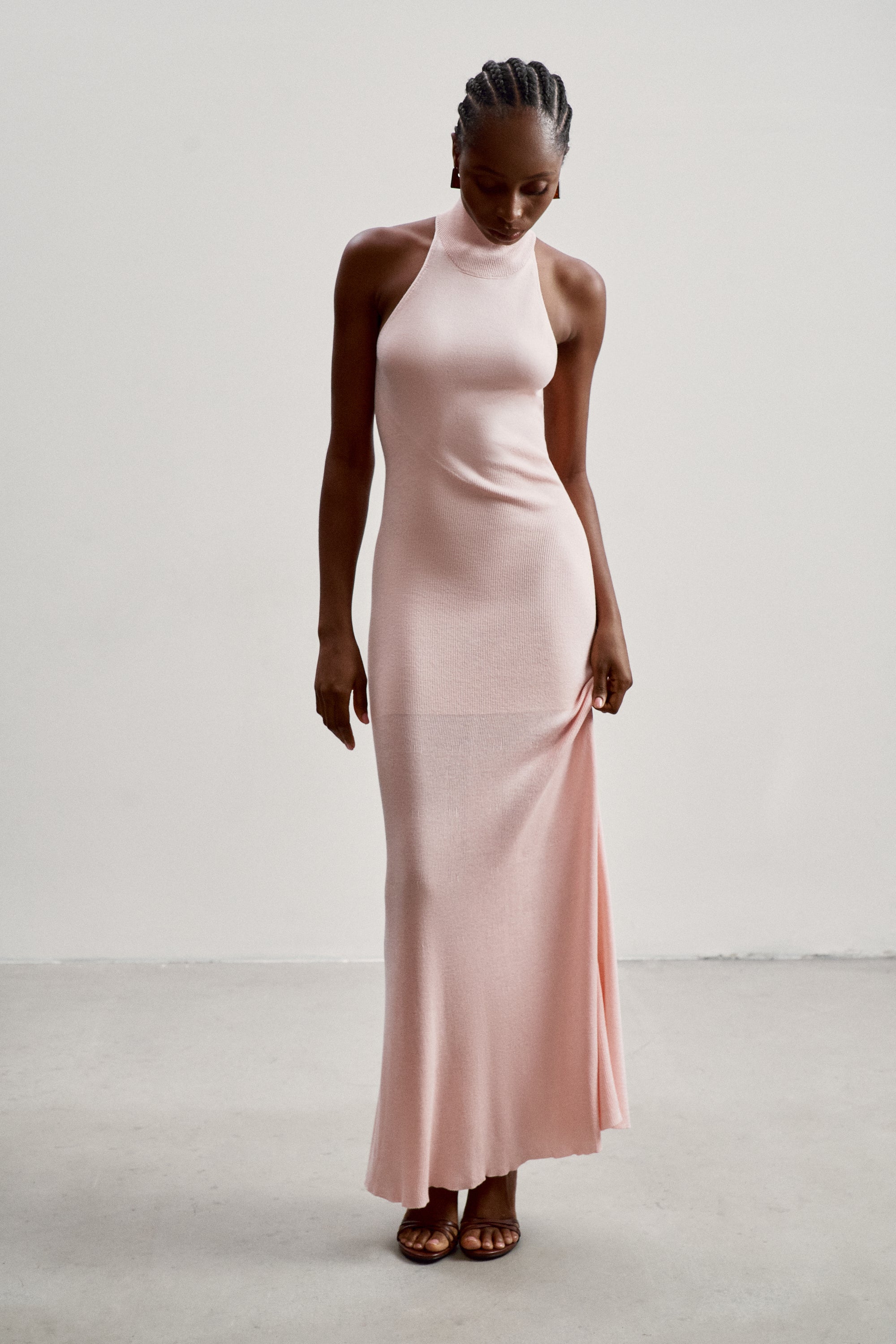 ESSENTIAL open-back dress, pink