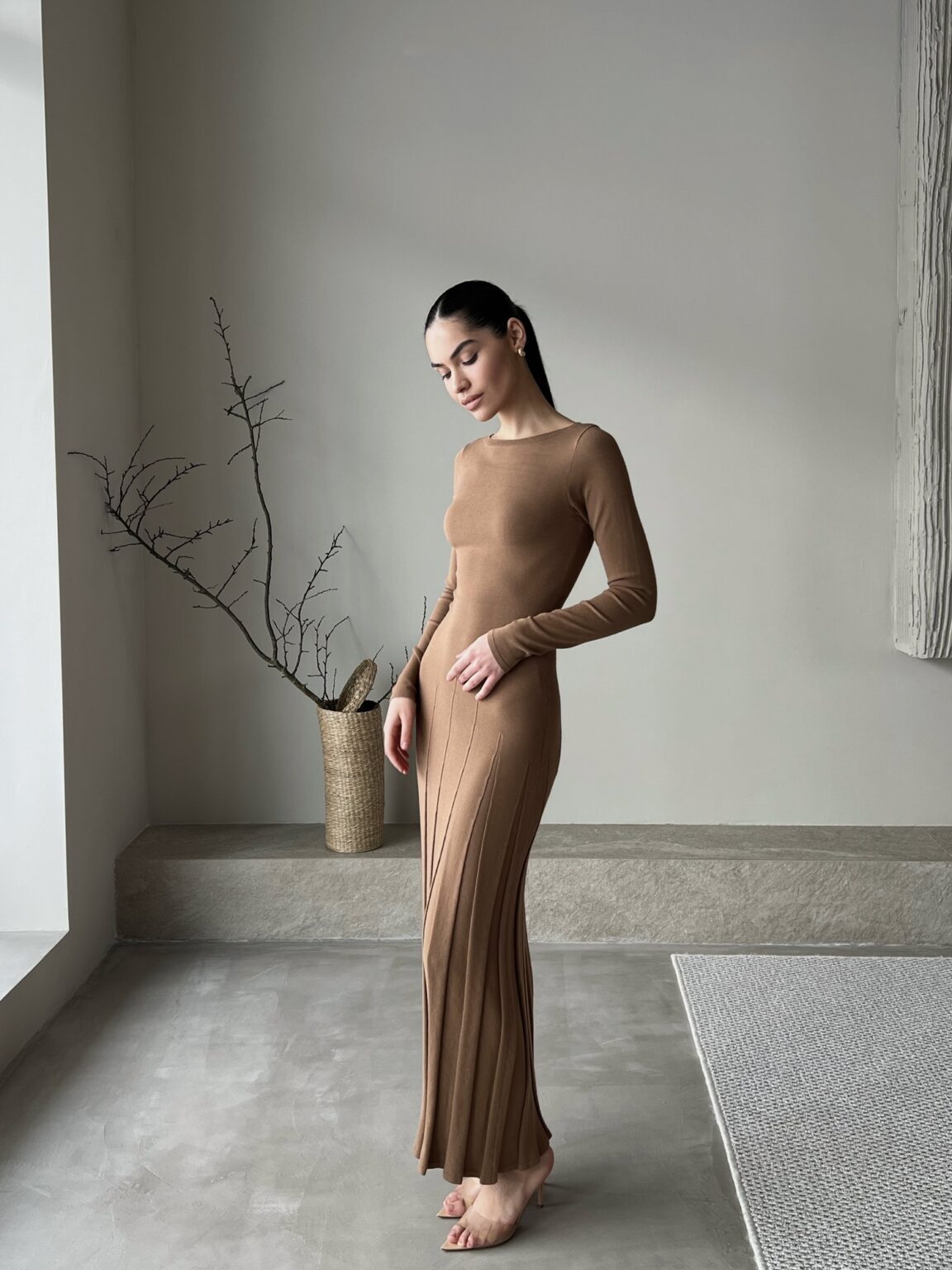 ERIKA dress with long sleeves, caramel
