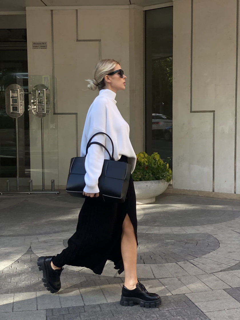 WEEKEND sweater, white