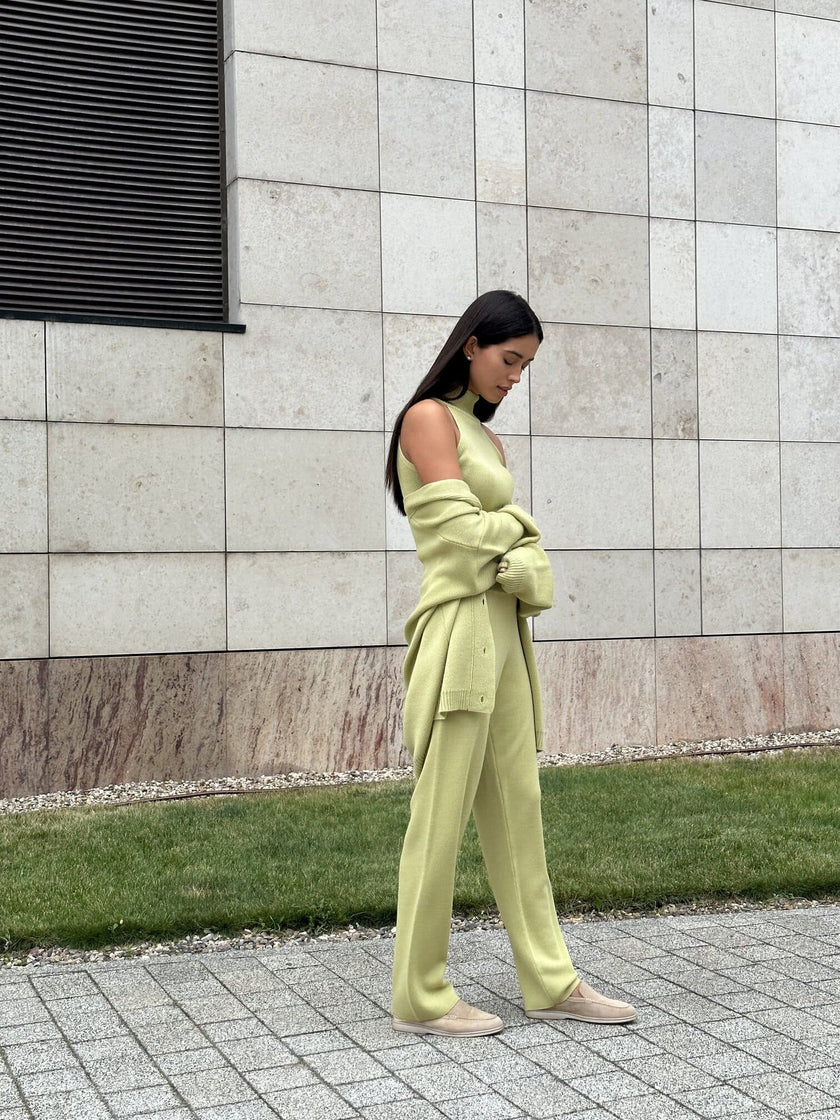 WEEKEND pants, anise