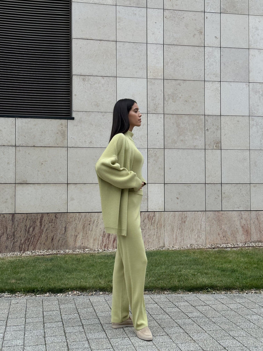 WEEKEND pants, anise