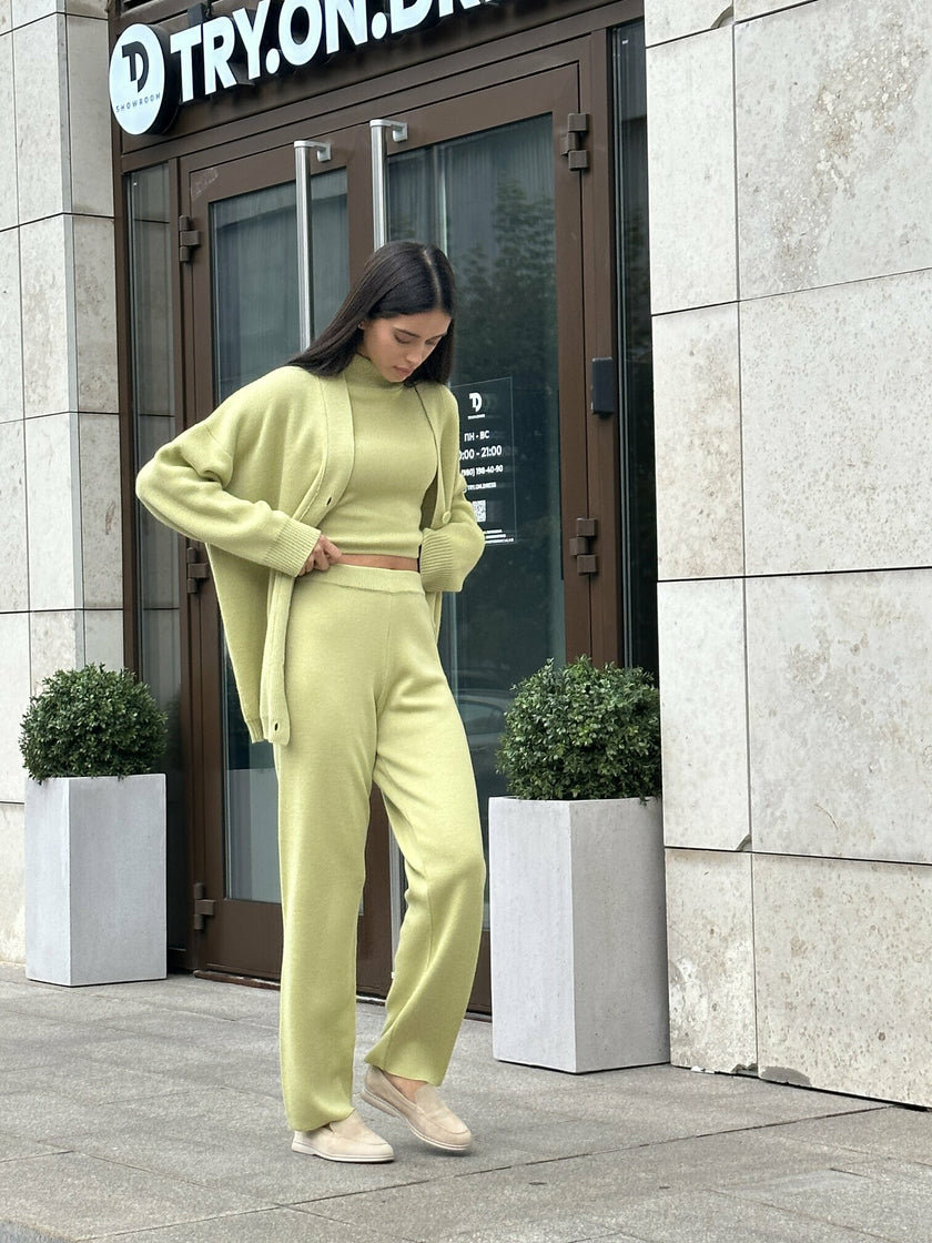 WEEKEND pants, anise