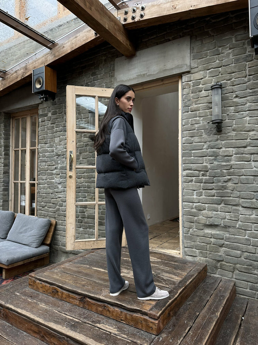 WEEKEND pants, graphite