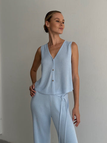 KHAYAL straight cut vest with V-neckline, blue