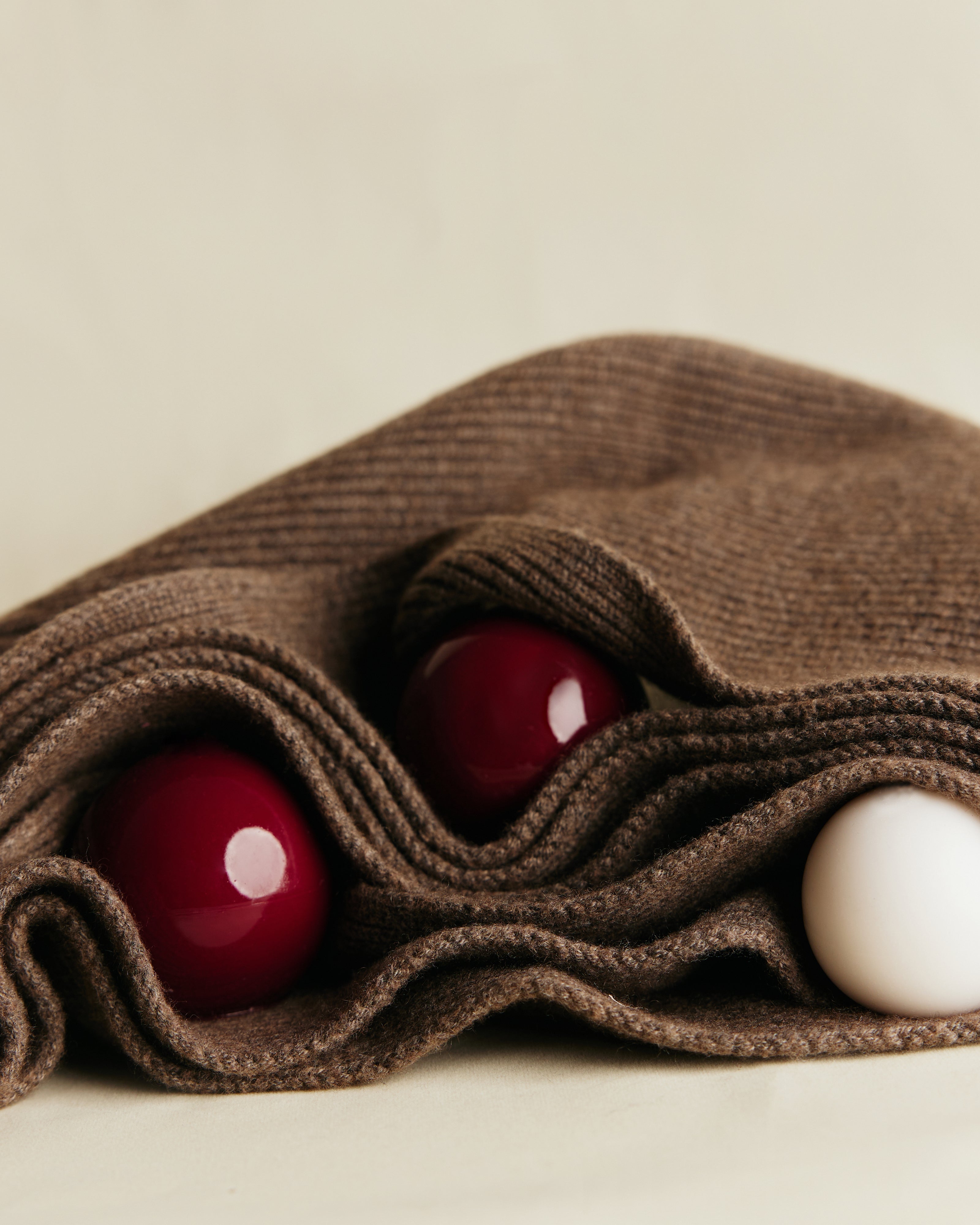 CELESTA scarf, chocolate