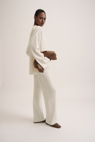LEO straight leg classic cut merino wool pants, milk