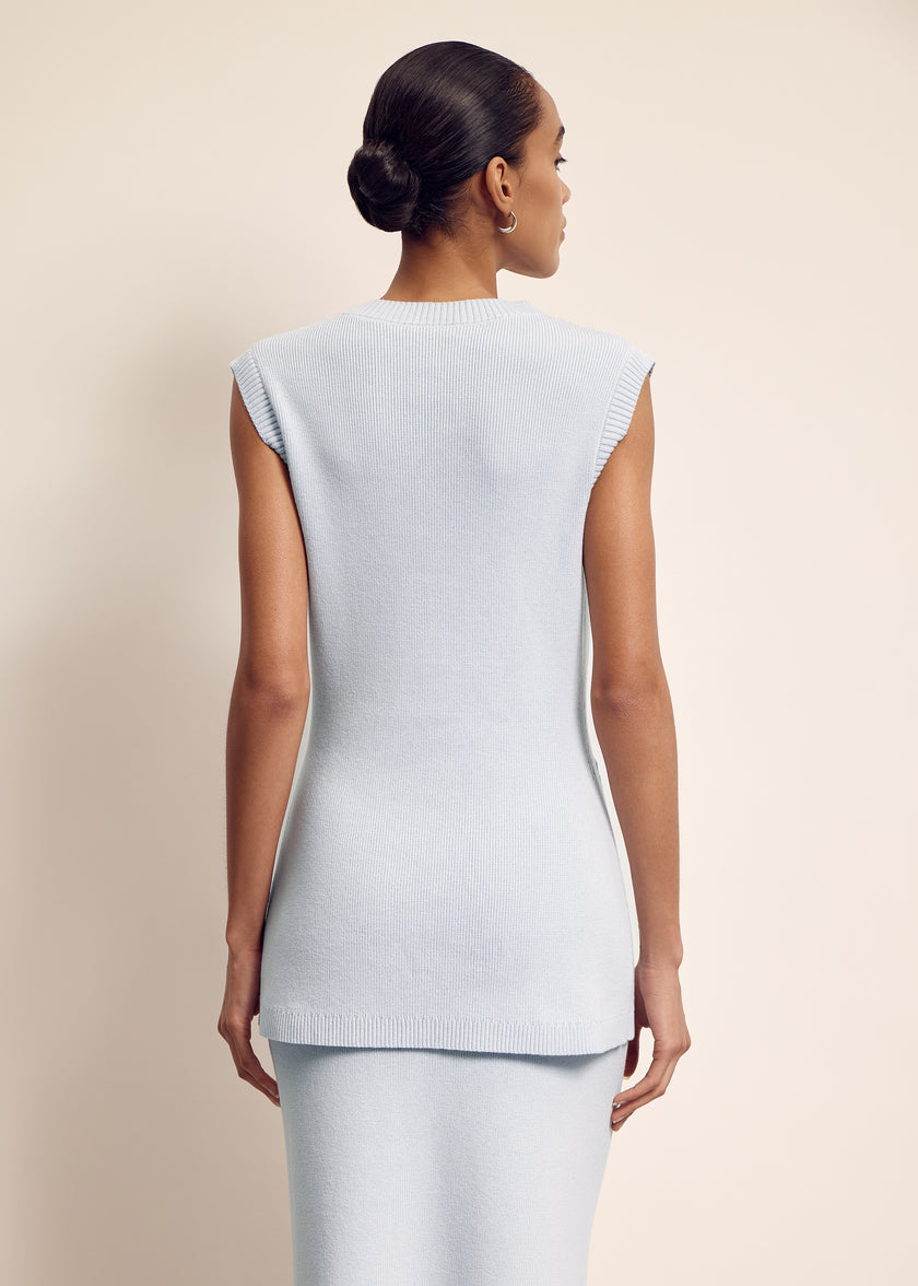 VALERA vest, light blue