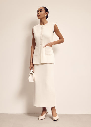 VALERA longline vest with pockets, milk