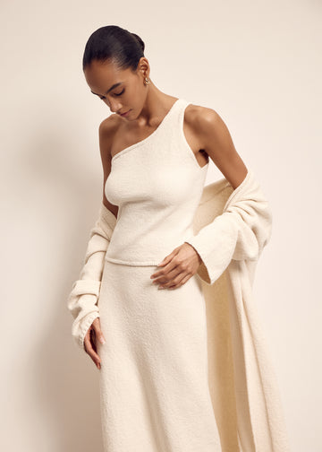 ROMEE one shoulder top with textured knit, milk
