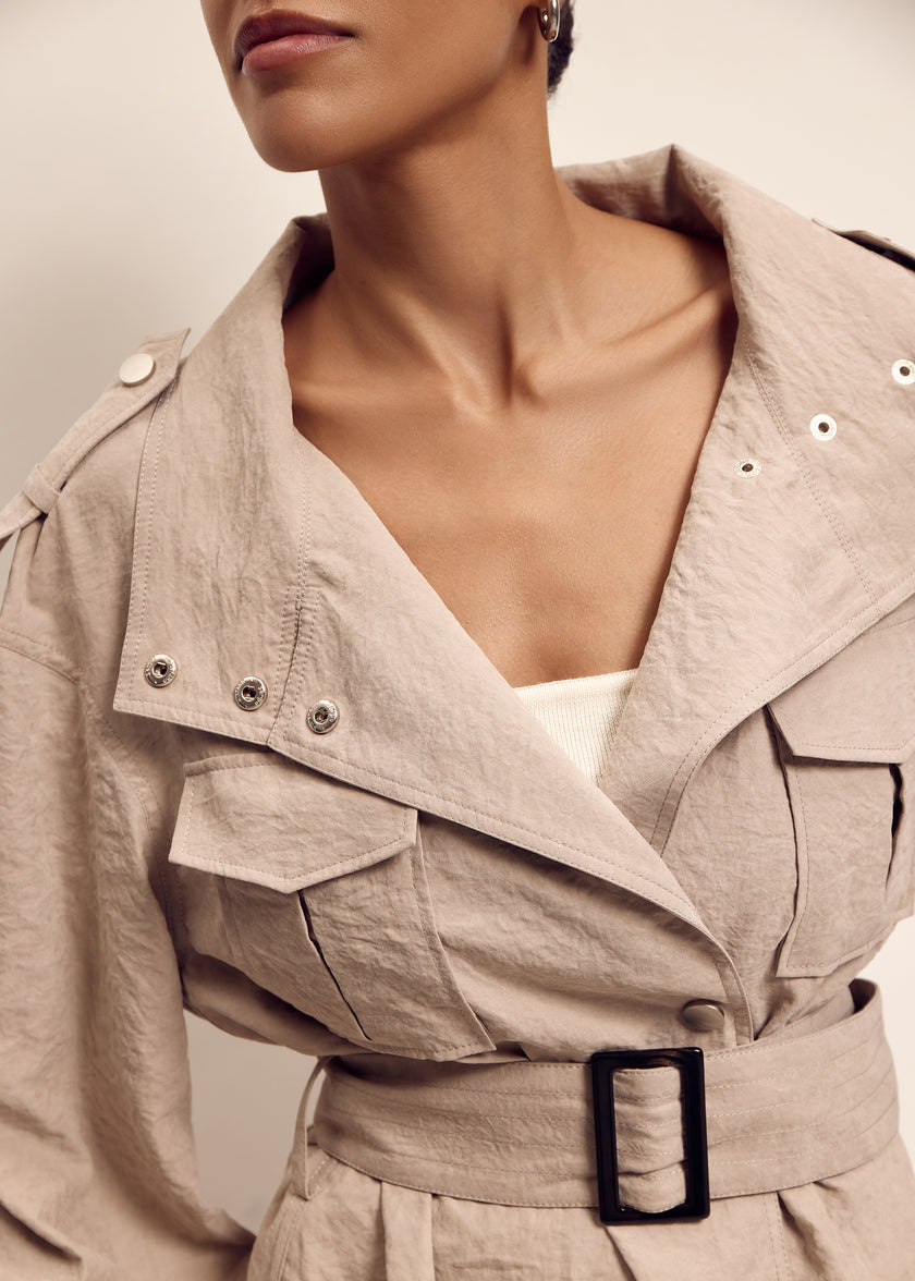 TEONA cropped trench coat, beige