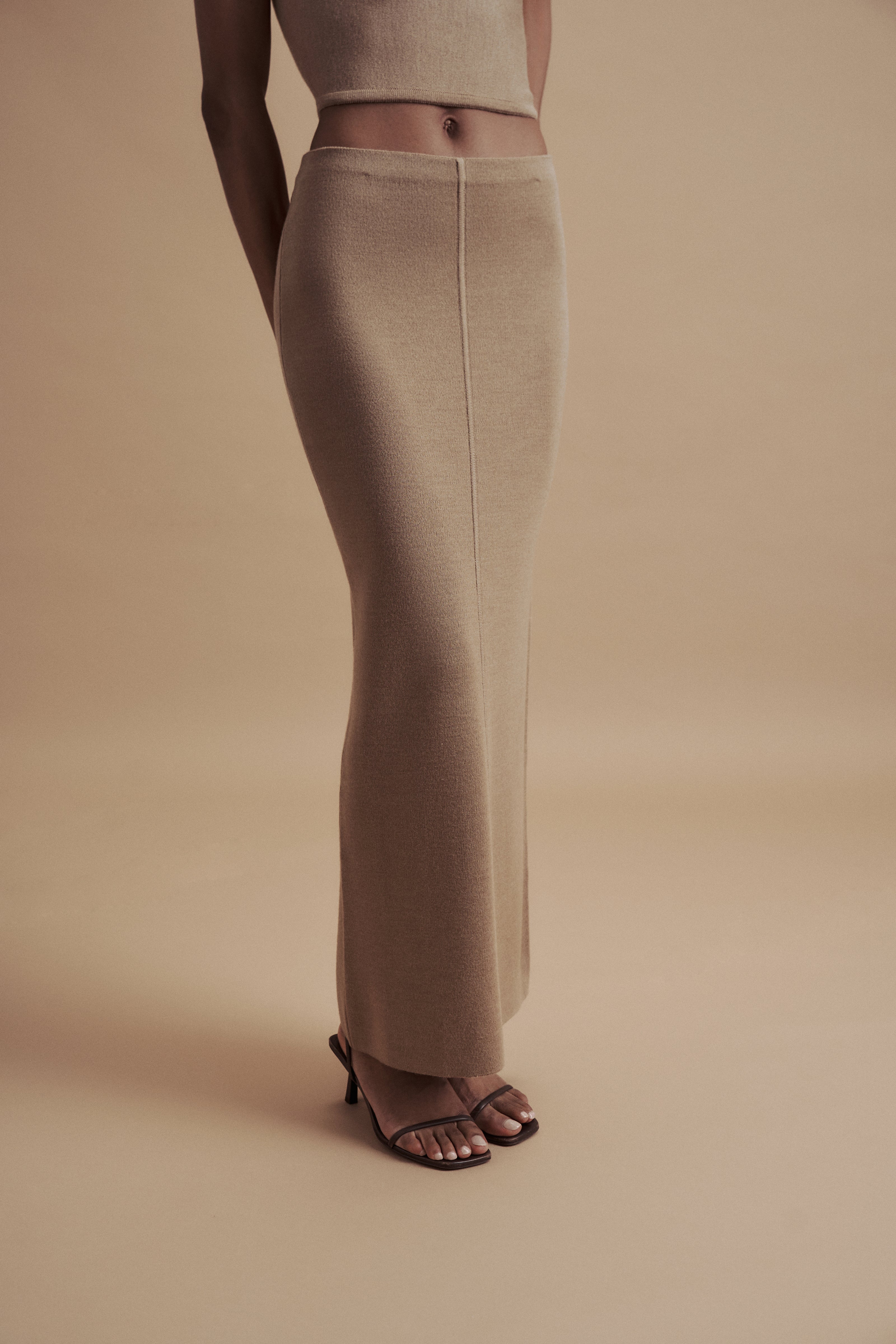 LEO fitted skirt in merino wool, beige