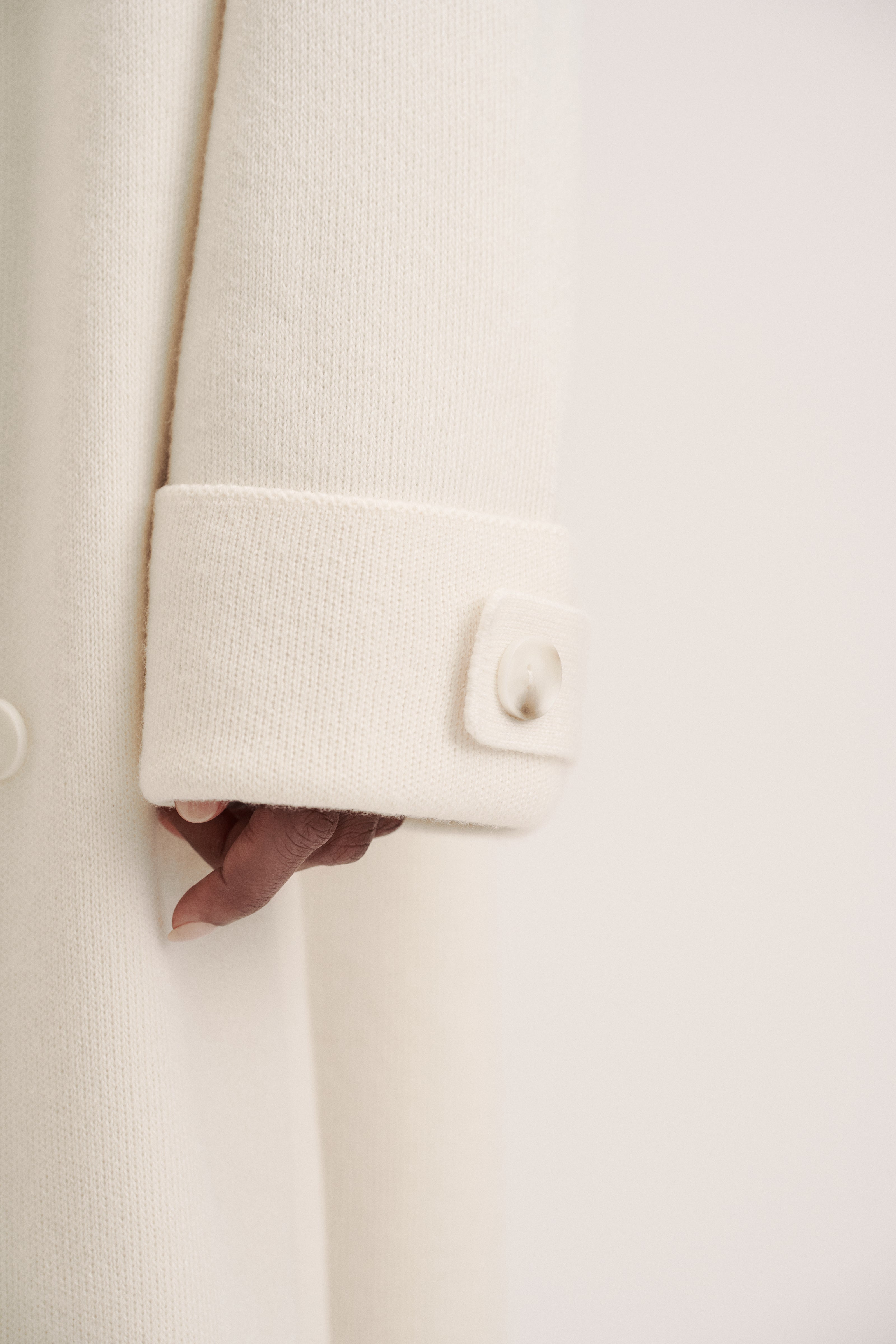 LEO belted coat-cardigan in merino wool, milk