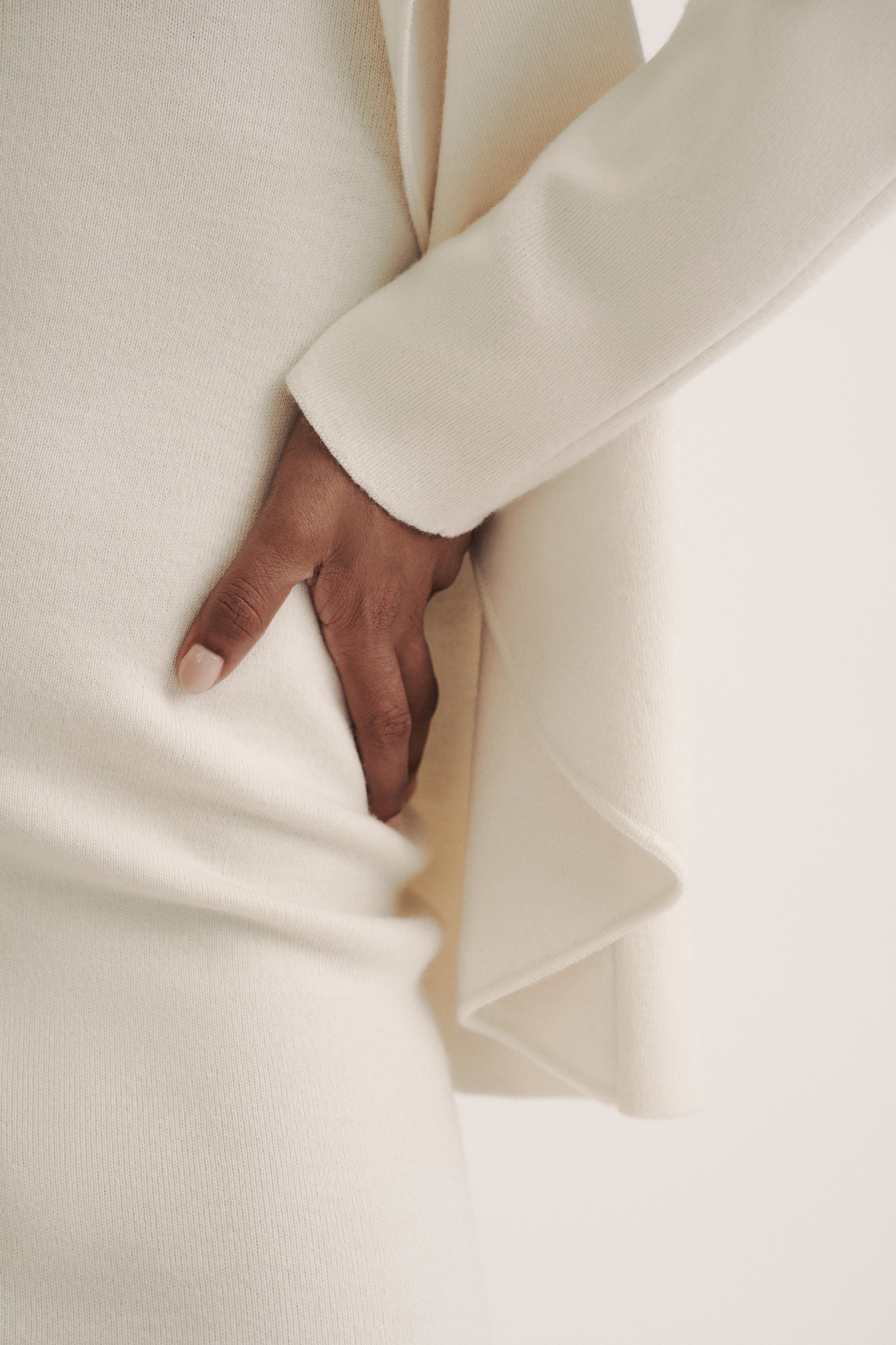 LEO dress in merino wool, milk
