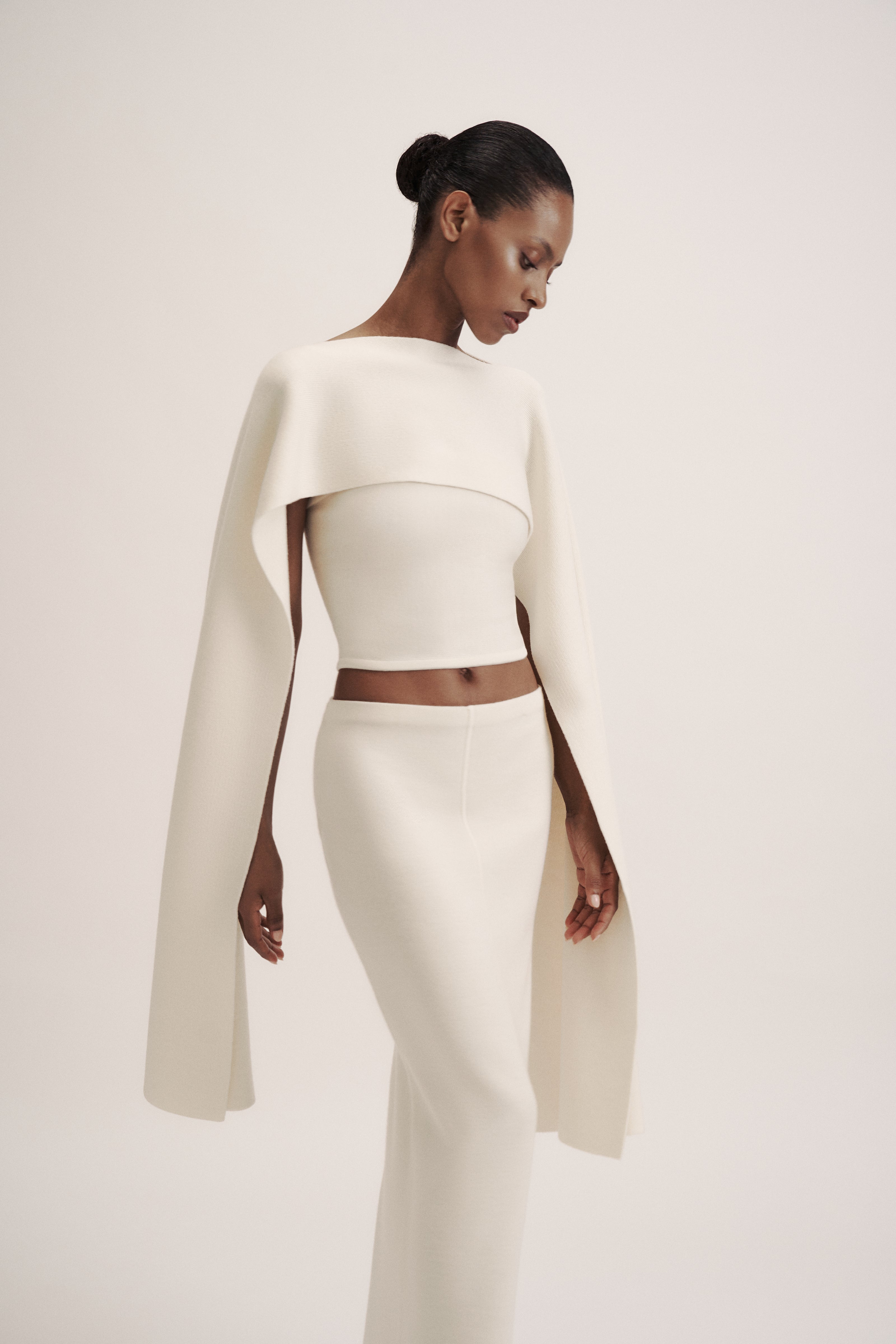 LEO fitted skirt in merino wool, milk