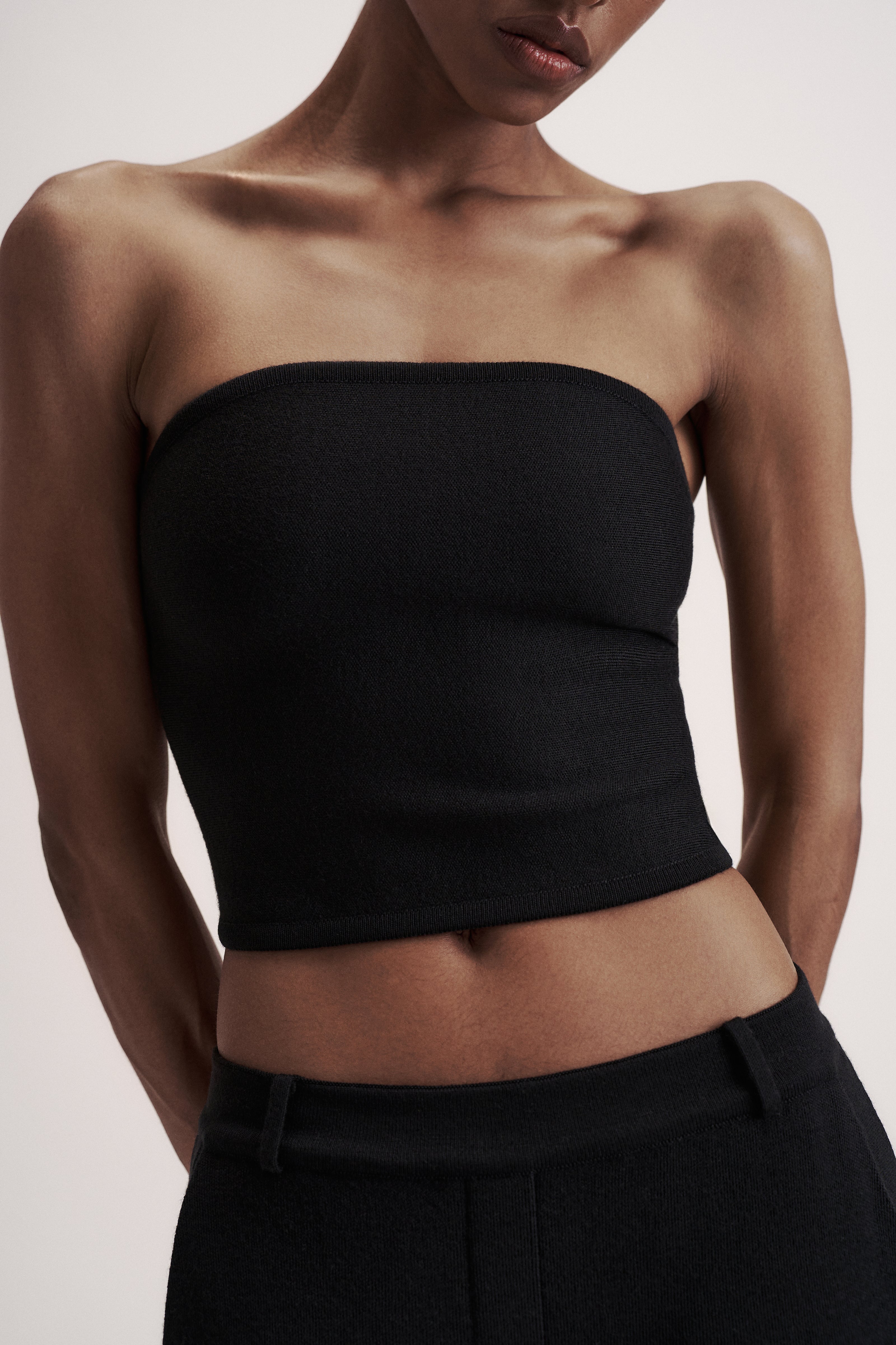 LEO corset style bandeau top in merino wool, black