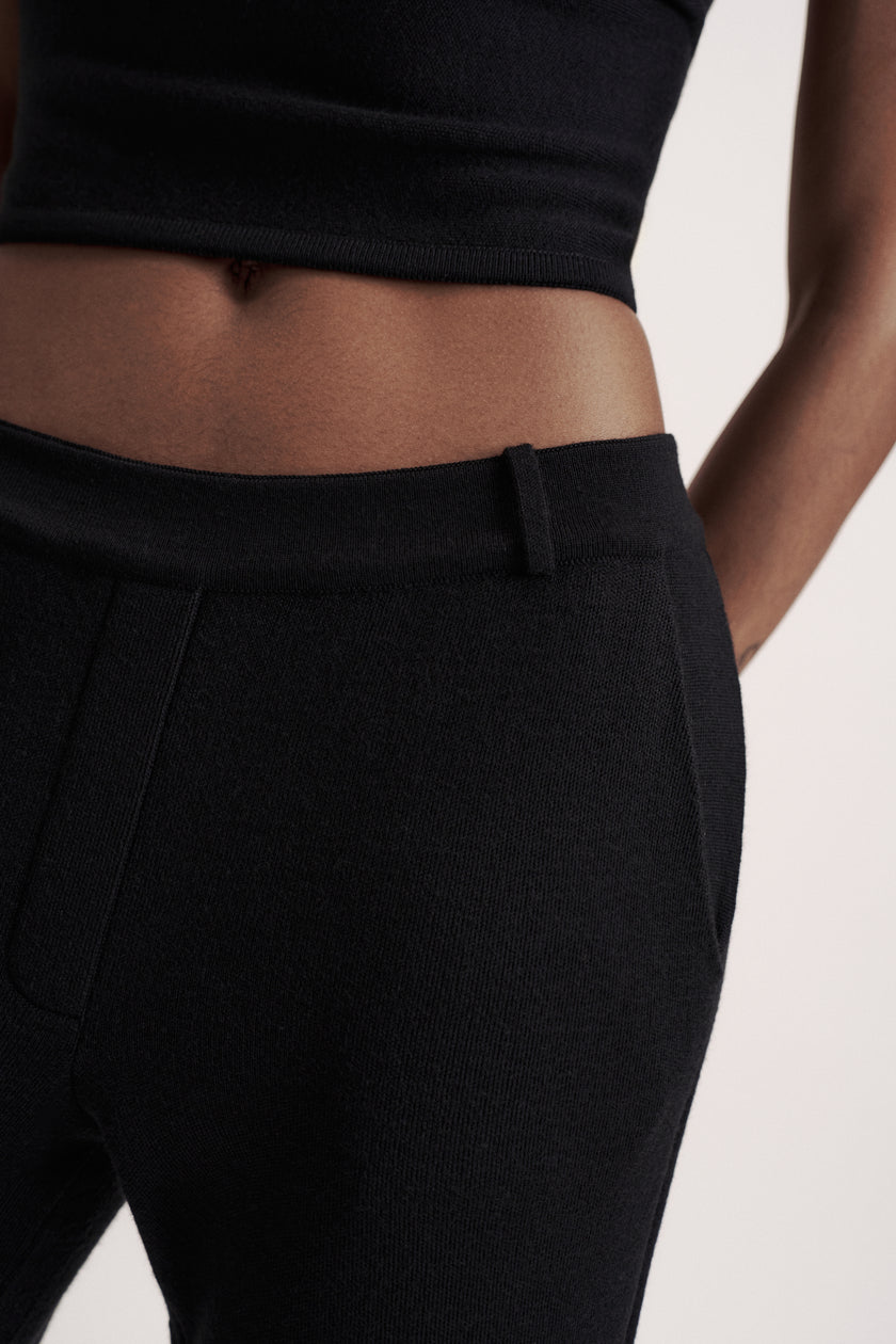 LEO straight leg classic cut merino wool pants, black